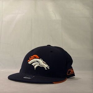 Reebok NFL Denver Broncos Fitted Cap – Men’s Navy Blue, Size 7 5/8